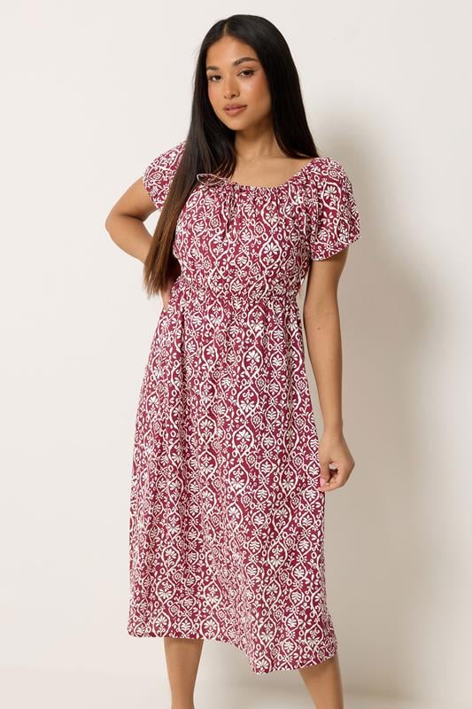  M&Co Kleid in Rot mit Inky-Print und U-Ausschnitt in Petite