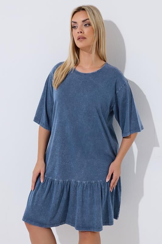  LIMITED COLLECTION Curve Blauwe acid wash jurk