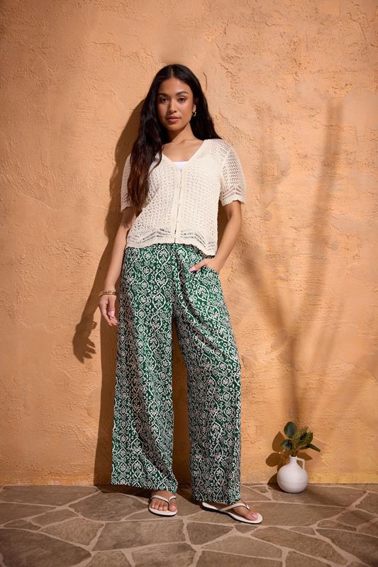  M&Co pantalones de pierna ancha con motivo verde tinta
