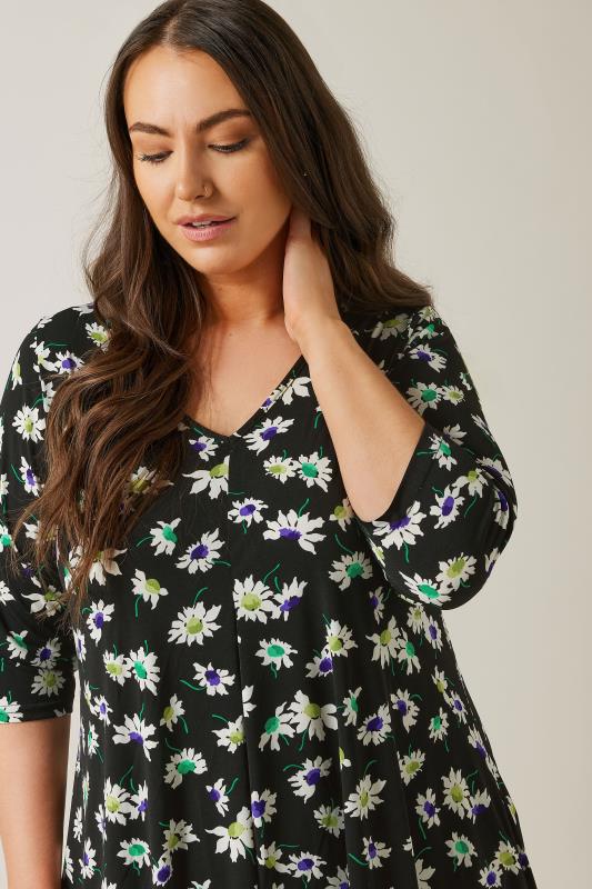 EVANS Plus Size Black Floral Print Hanky Hem Top | Evans 4