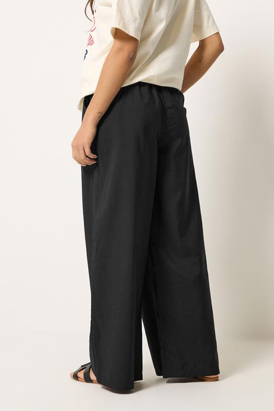 PixieGirl Petite Women's Black Beaded Wide Leg Trousers | PixieGirl 2