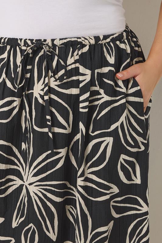 YOURS Plus Size Black Floral Textured Maxi Skirt | Yours Clothing 4