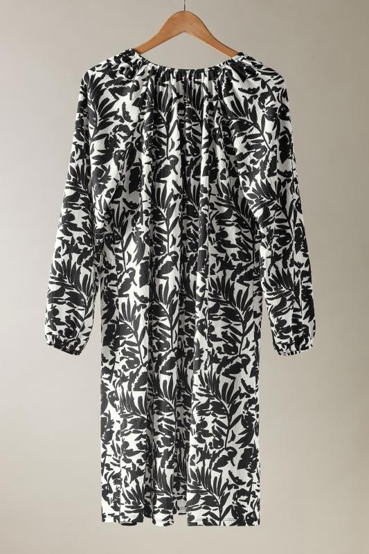 EVANS Plus Size Black Floral Print Crinkle Midi Dress | Evans 7