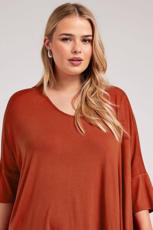 YOURS LONDON Plus Size Brown Dipped Hem Longline Tunic | Yours Clothing 3