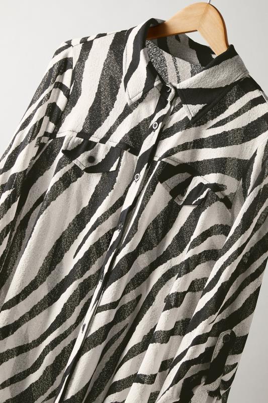 EVANS Plus Size Black & White Zebra Markings Tab Sleeve Blouse | Evans  9