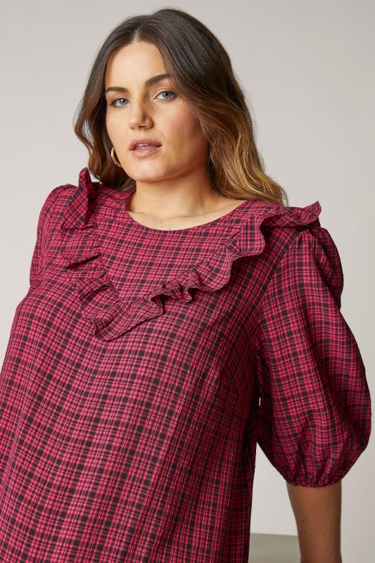 THE LIMITED EDIT Pink Chevron Frill Check Top_D.jpg