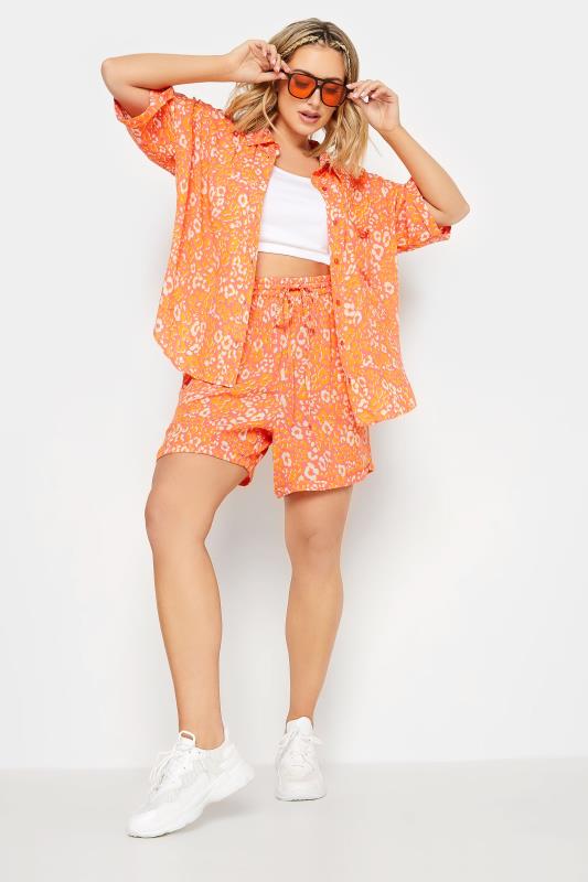 LIMITED COLLECTION Plus Size Curve Orange Leopard Print Crinkle Shorts | Yours Clothing  3