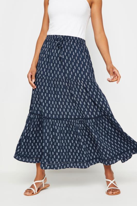  Tallas Grandes M&Co Navy Blue Floral Print Tiered Maxi Skirt