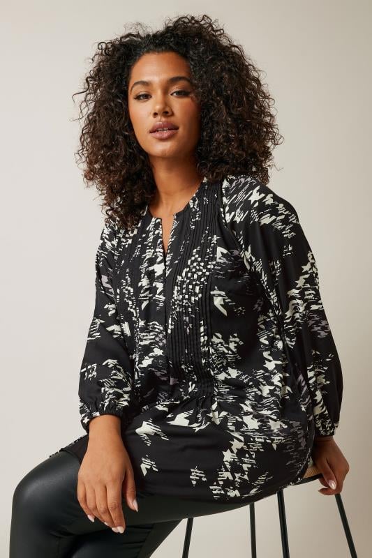 EVANS Plus Size Black Dogtooth Print Pintuck Blouse | Evans  1