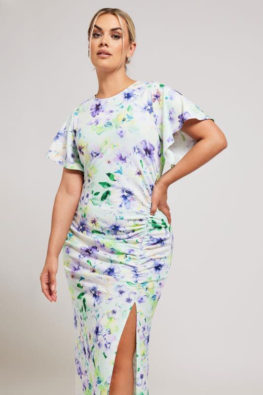 YOURS LONDON Plus Size Green Floral Print Gathered Dress | Yours Clothing 2