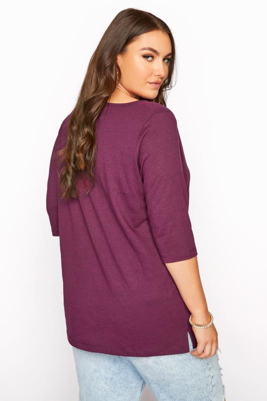 Curve Berry Purple V-Neck T-shirt_C.jpg