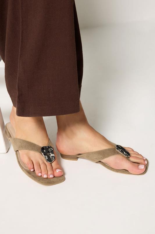 LTS Natural Brown Hammered Low Heel Sandals In Standard Fit | Long Tall Sally 1