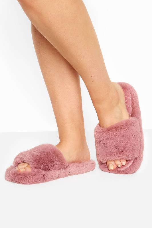Dusky Pink Vegan Faux Fur Slippers In Regular Fit_A.jpg