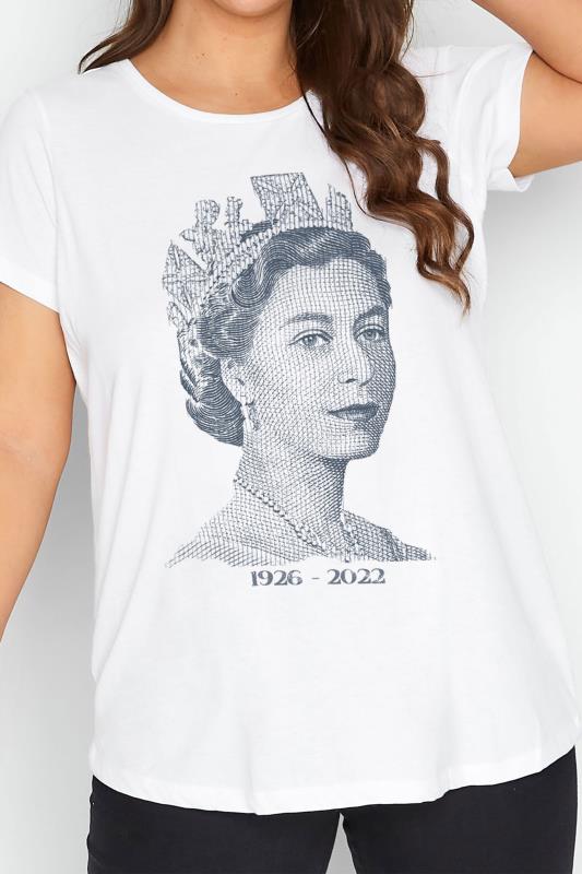 Queen Elizabeth Portrait II T-Shirt | Yours Clothing 1