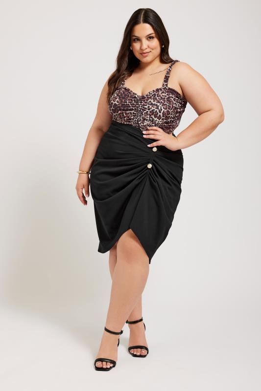 YOURS LONDON Plus Size Black Gathered Button Detail Skirt | Yours Clothing 4