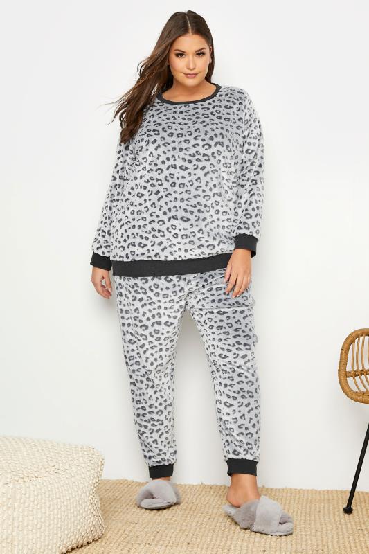 Plus Size  Curve Grey Leopard Print Fleece Lounge Set