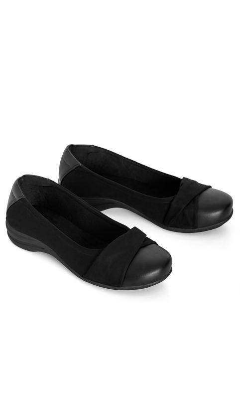 Daisy Black Flat Shoe  6