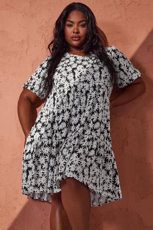  YOURS Curve Black & White Floral Print Tiered Dress