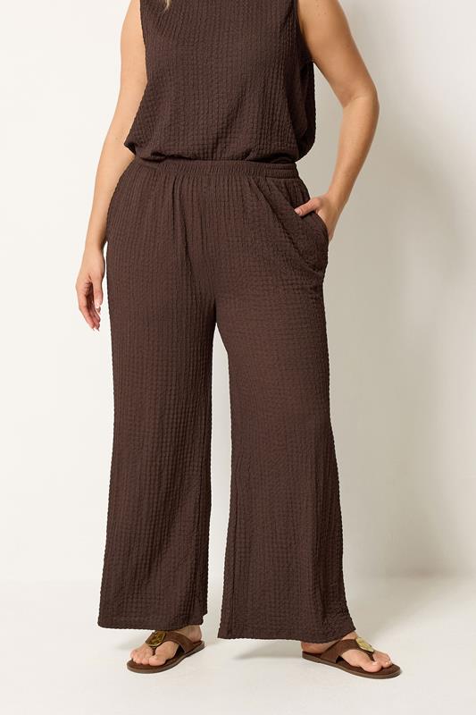  YOURS Pantalon large marron texturé façon bulles