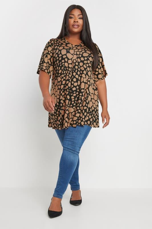 YOURS Plus Size Black & Brown Spot Print Swing Top | Yours Clothing 2