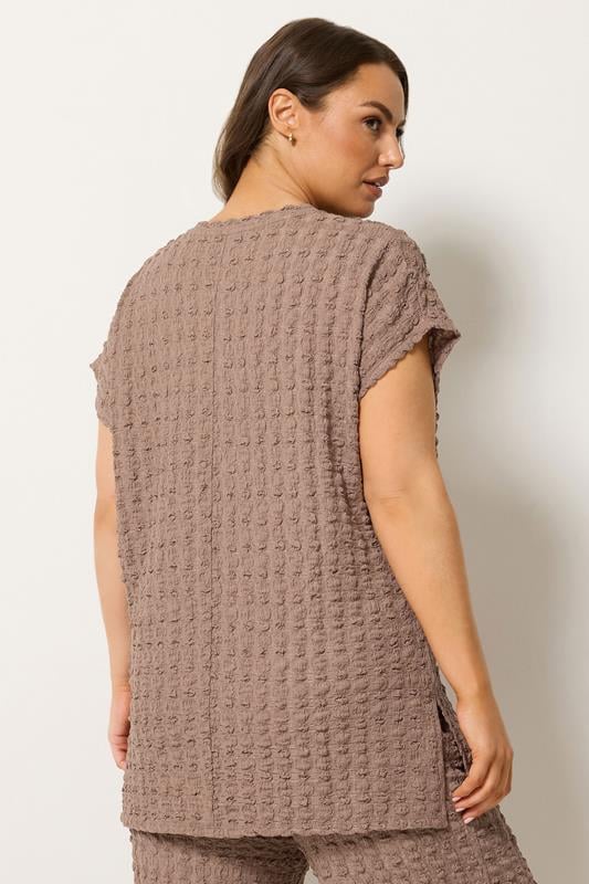 YOURS Plus Size Brown Bubble Textured T-Shirt | Yours Clothing 2