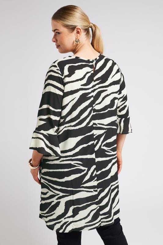 YOURS LONDON Plus Size Black Zebra Print Tunic Top | Yours Clothing 3