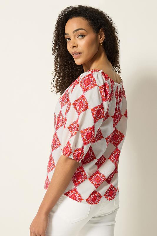 M&Co Ivory White Abstract Tile Print Top | M&Co 4