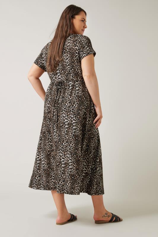EVANS Plus Size Brown Leopard Print Midaxi Dress | Evans 3