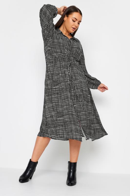  Grande Taille YOURS Curve Black & White Grid Check Print Midaxi Shirt Dress