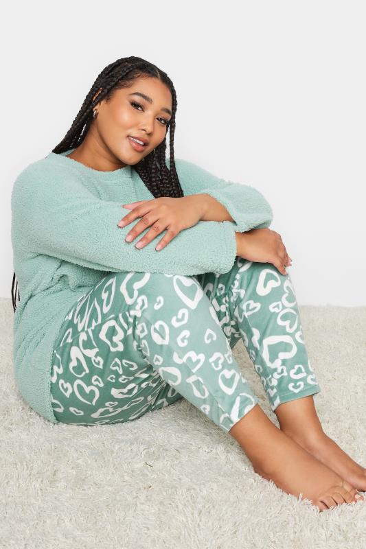 YOURS Plus Size Sage Green Love Heart Teddy Fleece Lounge Set | Yours Clothing 4