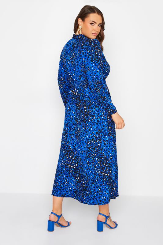 YOURS LONDON Plus Size Blue Animal Print Shirred Waist Dress | Yours Clothing 3