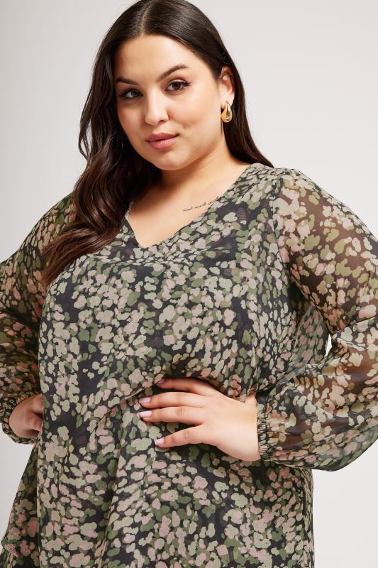 YOURS LONDON Plus Size Green & Pink Animal Print Longline Blouse | Yours Clothing 2