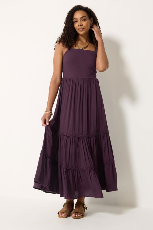  M&Co vestido largo escalonado morado púrpura baya con adorno de remolino tejido