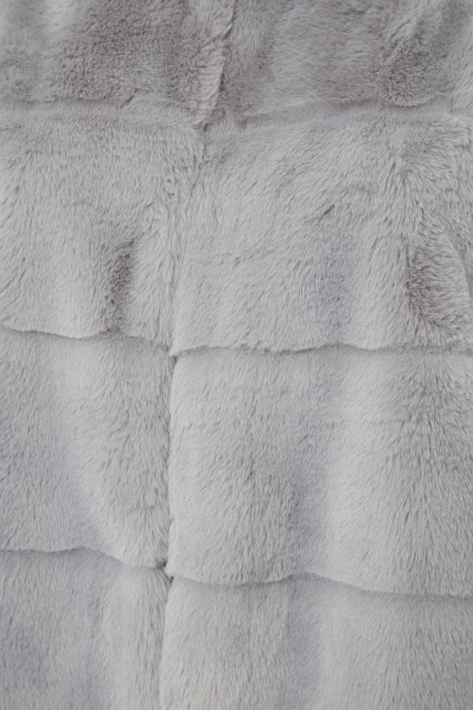 Plus Size Grey Pelted Faux Fur Gilet | Yours Clothing 5