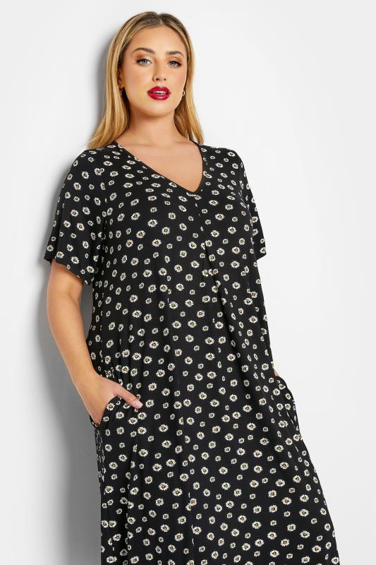 LIMITED COLLECTION Plus Size Black Daisy Pleat Front Maxi Dress | Yours Clothing  4