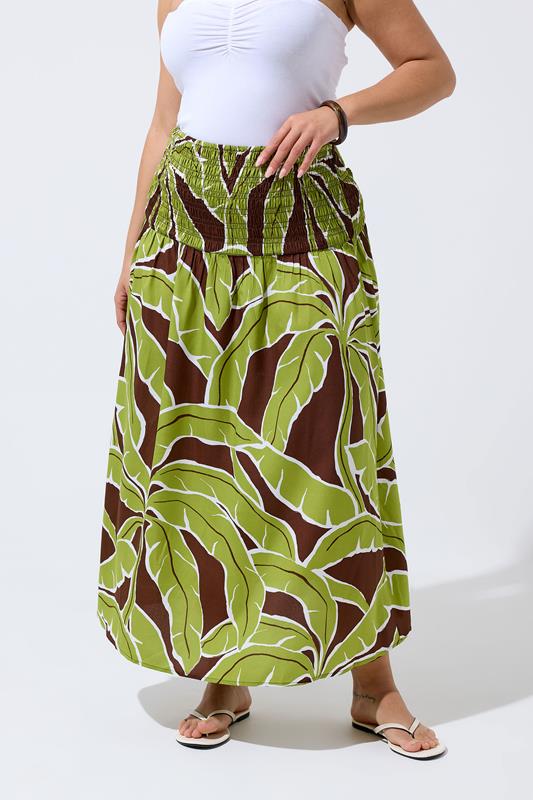 LIMITED COLLECTION Plus Size Green Palm Leaf Skirt | Yours Clothing 1