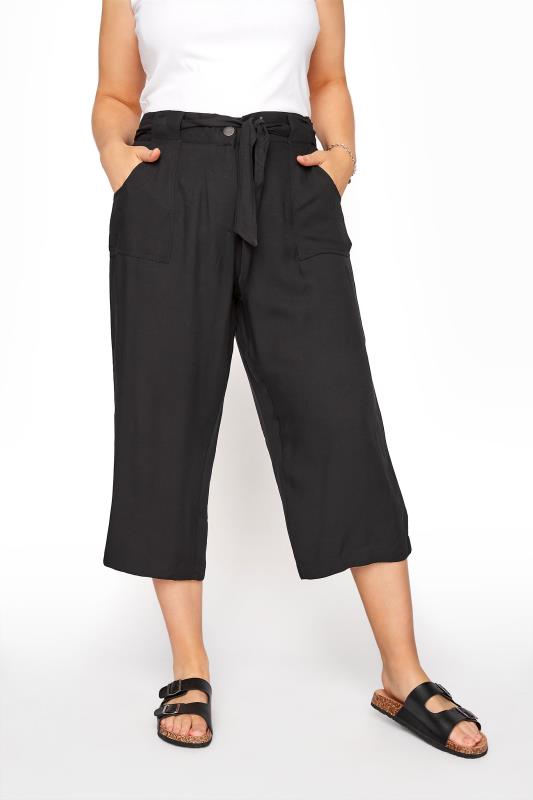 Black Belted Cropped Trousers_B.jpg