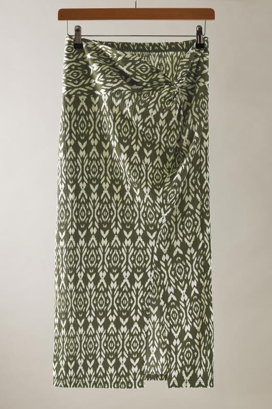 EVANS Plus Size Olive Green Ikat Print Crinkle Midi Skirt | Evans 8