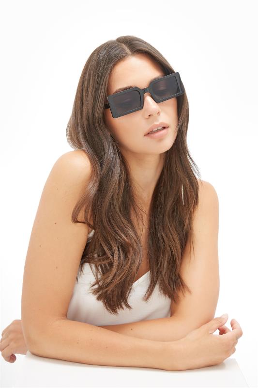Black Rectangle Frame Sunglasses_A.jpg