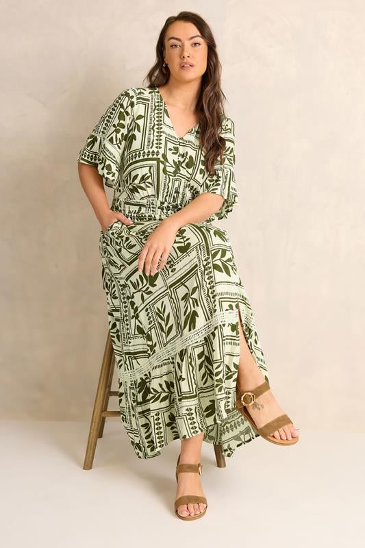 EVANS Plus Size Green Leaf Print Button Through Maxi Dress | Evans 1
