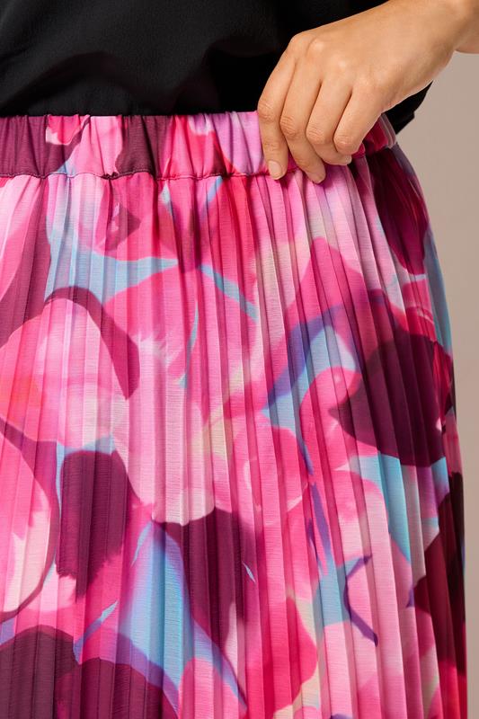 YOURS Plus Size Pink Pleated Floral Skirt | Yours Clothing 1