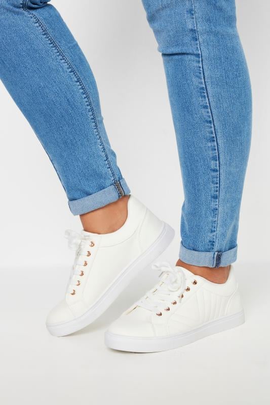  Grande Taille White Quilted Trainers In Extra Wide EEE Fit