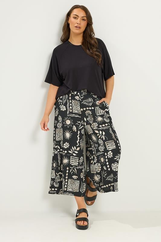  YOURS Jupe-culotte texturée noire à fleurs