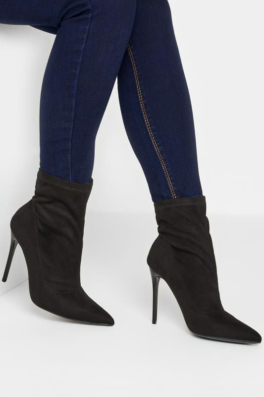  Grande Taille PixieGirl Black Faux Suede Heeled Sock Boots In Standard Fit