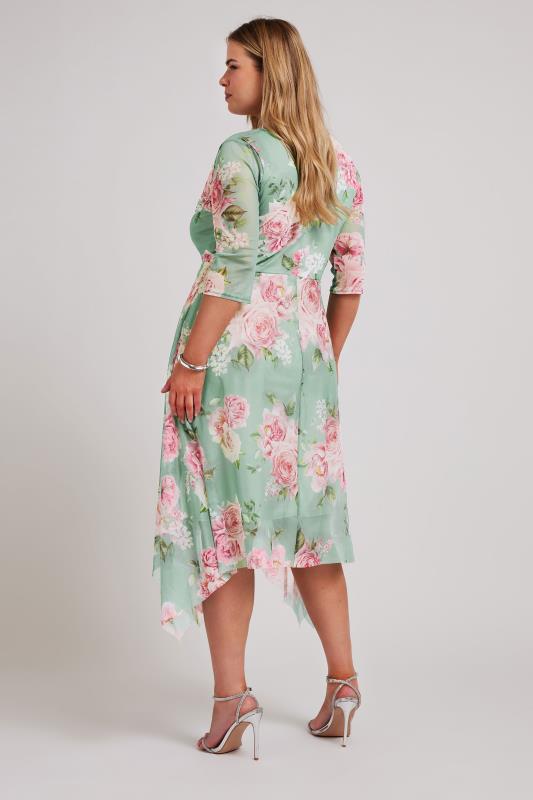 YOURS LONDON Plus Size Green Floral Print Hanky Hem Dress | Yours Clothing 3