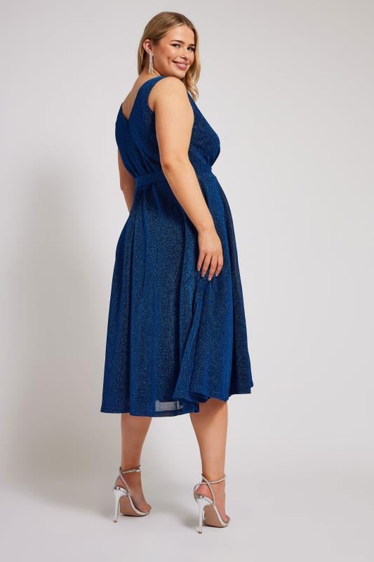 Flattering dresses for size 22 best sale