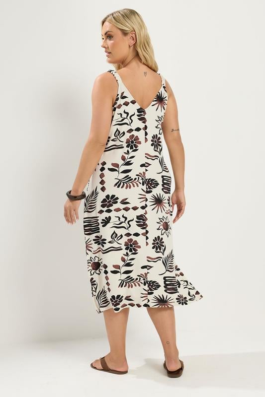 YOURS Plus Size Ivory White Abstract Throw On Dress |  Yours Clothing 2