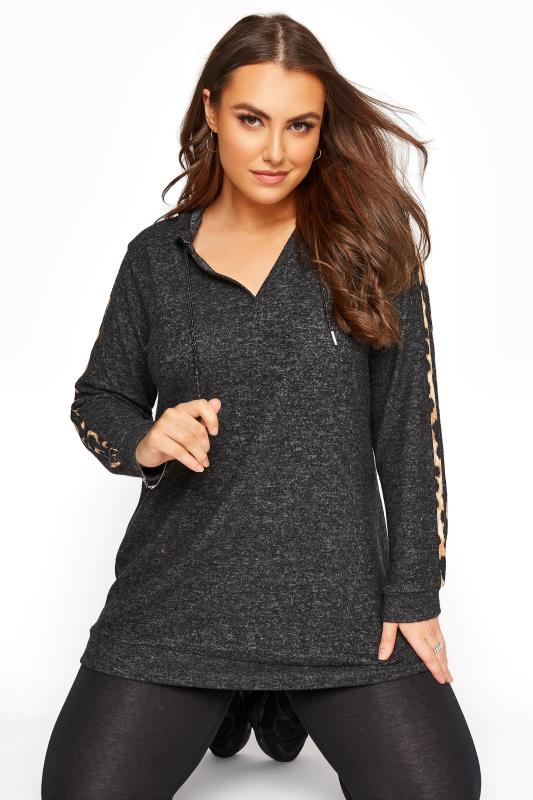 Plus Size  Grey Leopard Print Stripe Trim Hoodie
