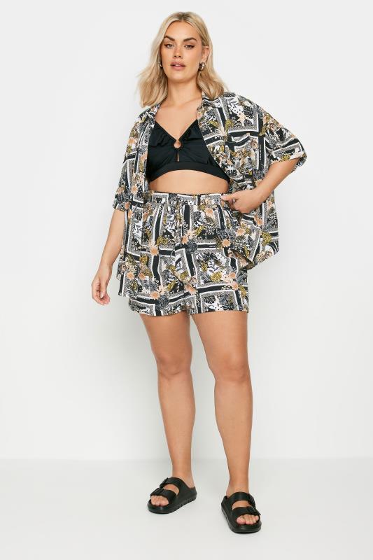 LIMITED COLLECTION Plus Size Black Leopard Print Crinkle Shorts | Yours Clothing 2