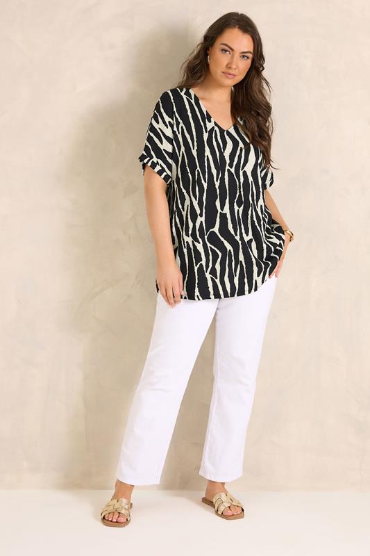 EVANS Plus Size Black Zebra Print V-Neck Top | Evans 2